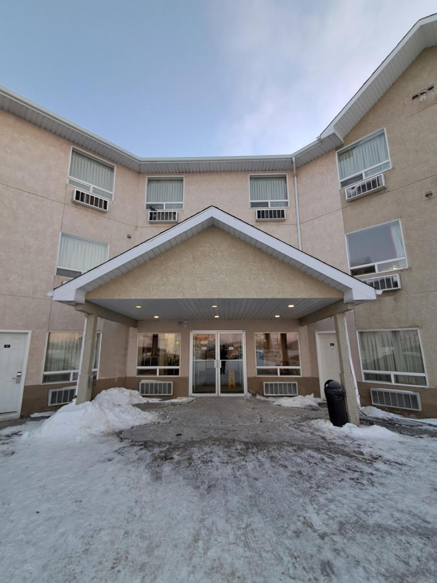 Motel 6-Regina, Sk Luaran gambar